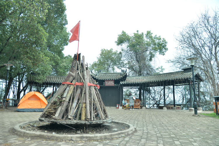 張公山寨度假山莊