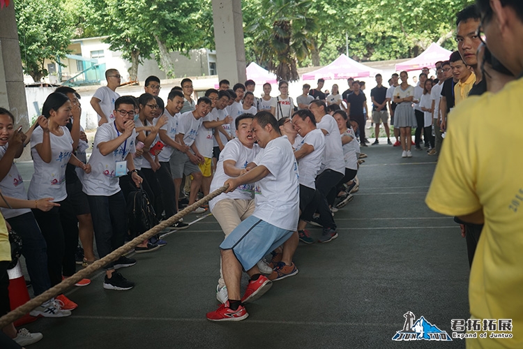 武漢理工大學余家頭校區趣味運動會